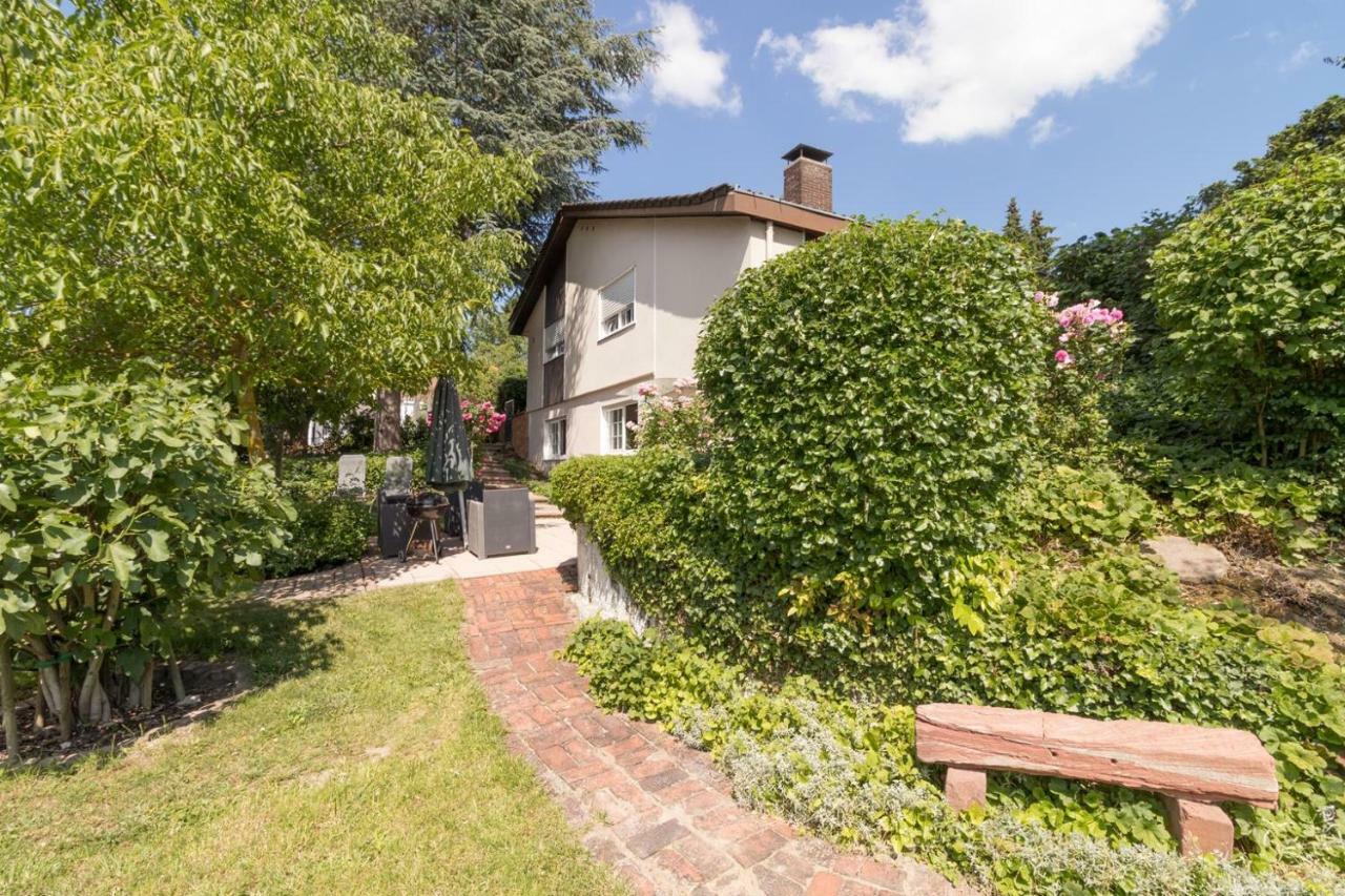 Villa-Doerr 100 M² + 1500M² Garten Woerrstadt Exterior photo