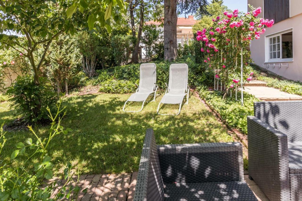 Villa-Doerr 100 M² + 1500M² Garten Woerrstadt Exterior photo