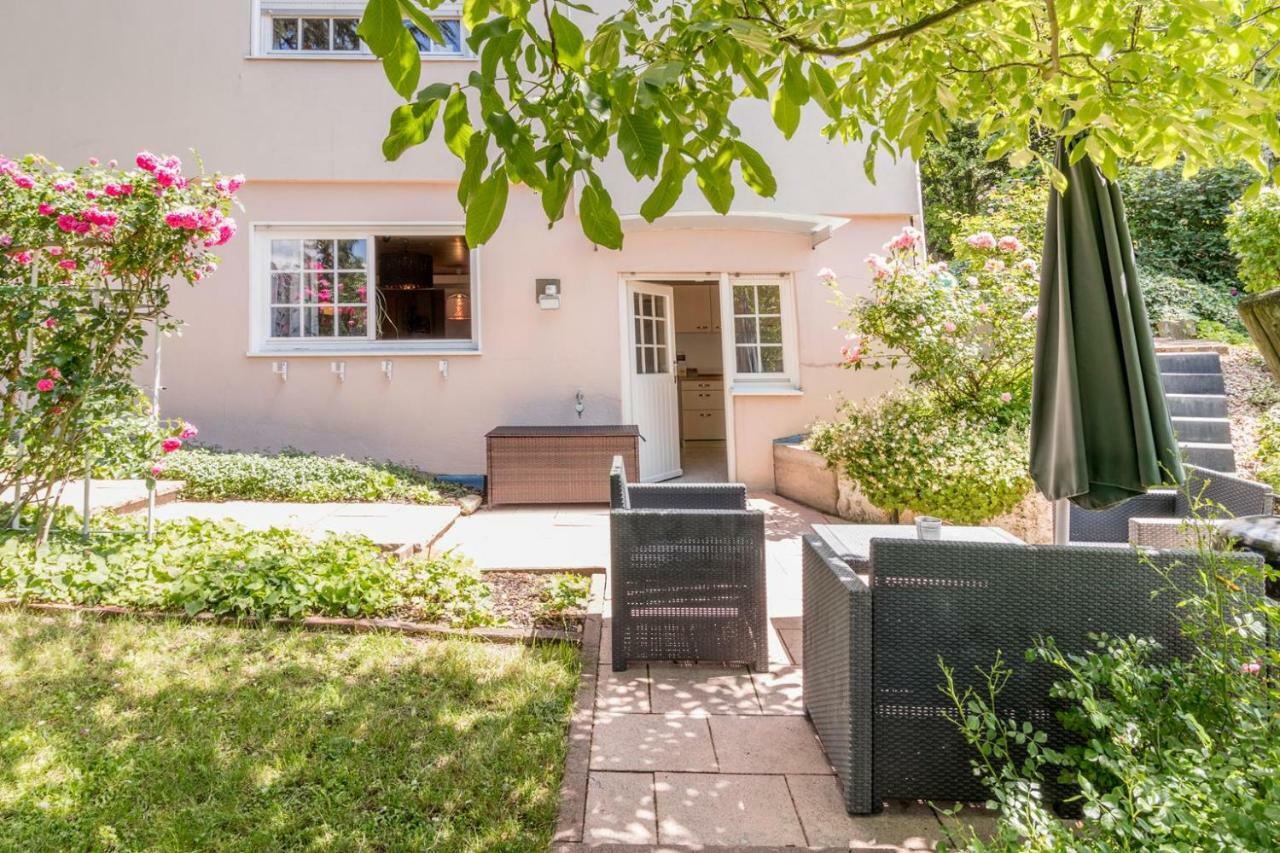 Villa-Doerr 100 M² + 1500M² Garten Woerrstadt Exterior photo